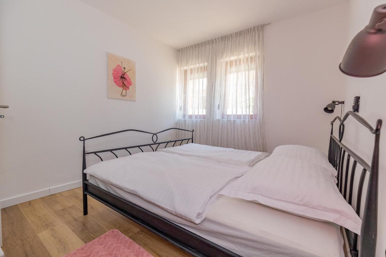 Villa Family And Friends Private Heated Pool With Jacuzzi Zadar Luaran gambar