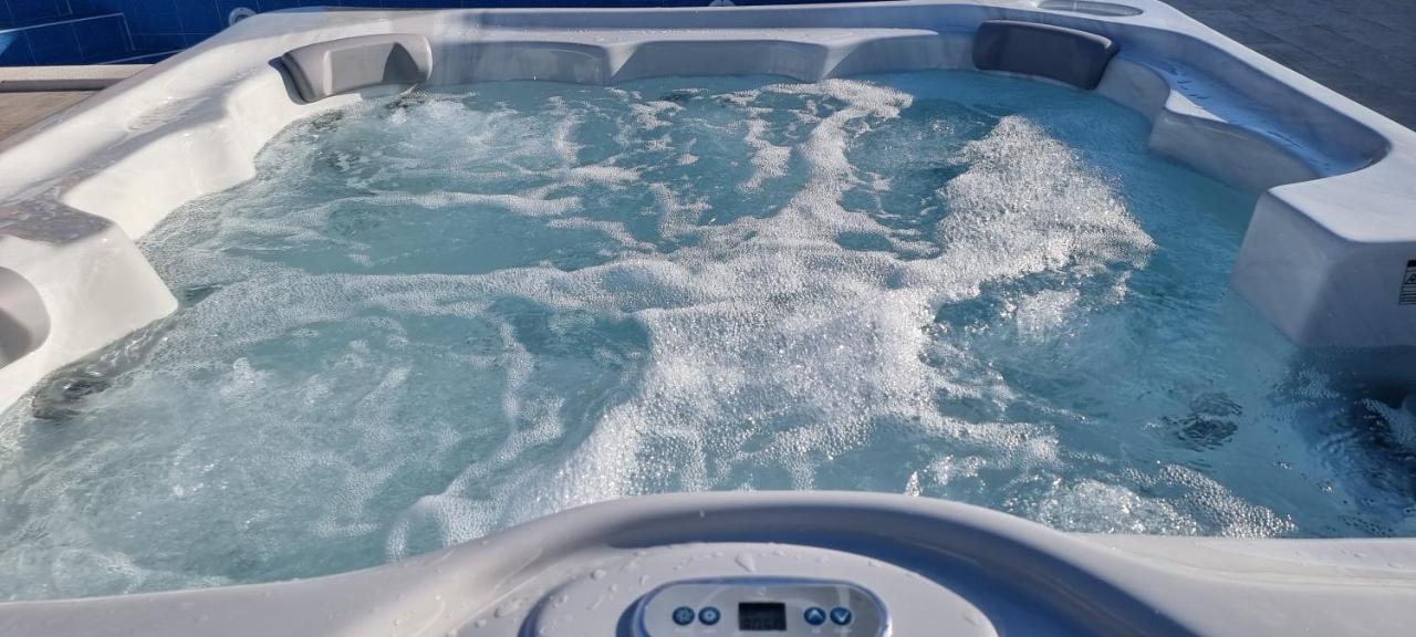 Villa Family And Friends Private Heated Pool With Jacuzzi Zadar Luaran gambar