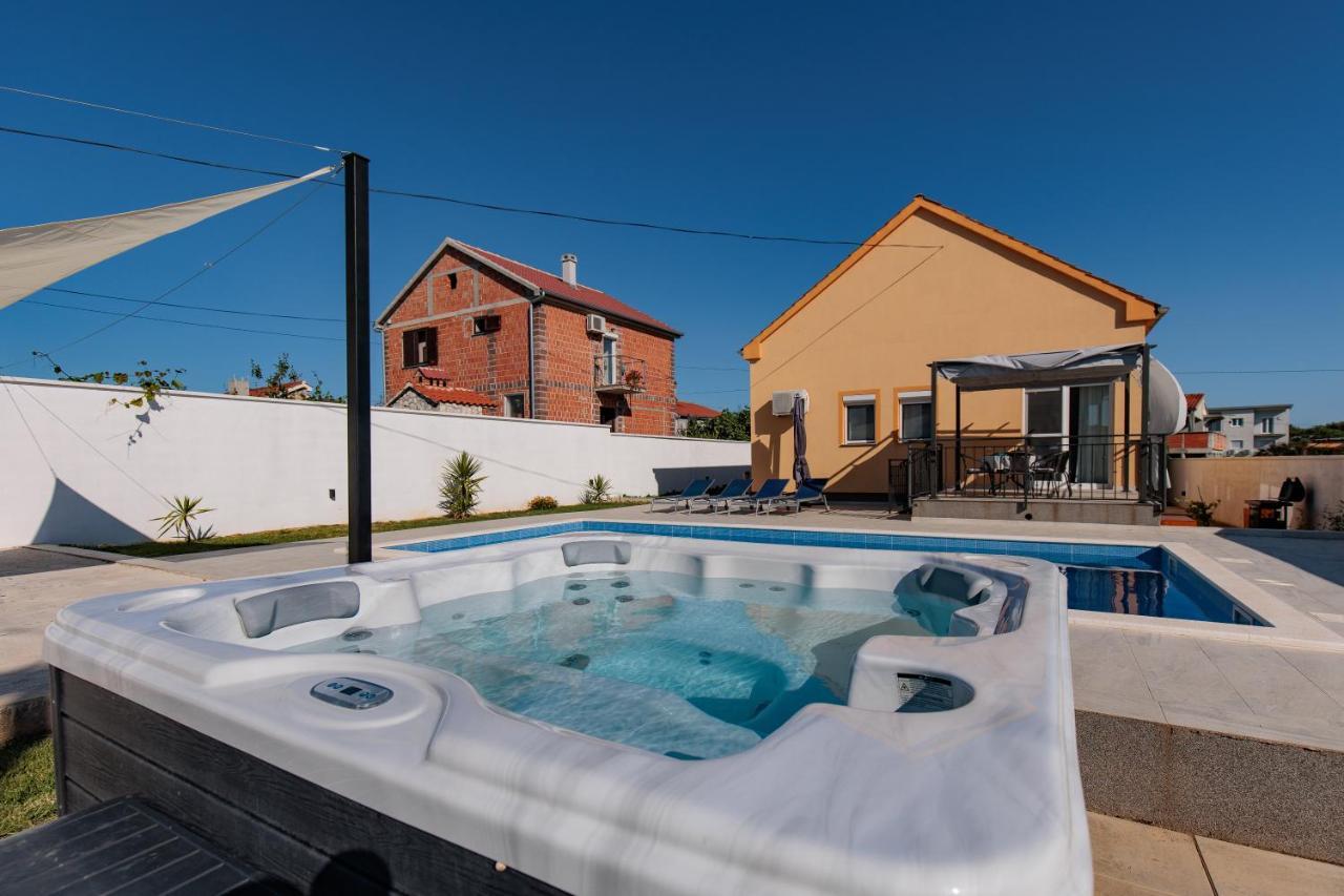 Villa Family And Friends Private Heated Pool With Jacuzzi Zadar Luaran gambar